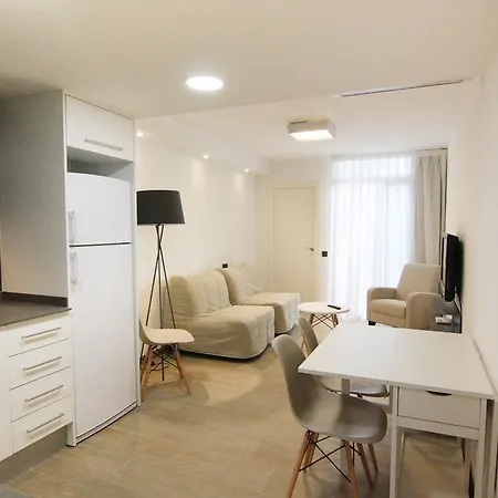 Hotel Raval De La Mar 4*