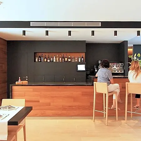 Hotel Raval De La Mar