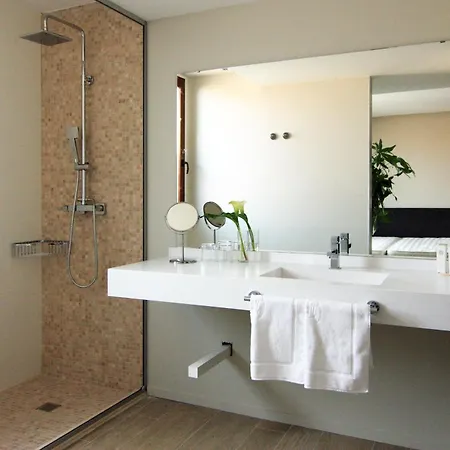 호텔 Raval De La Mar