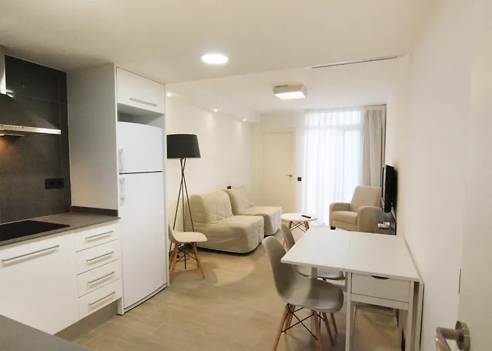 Hotel Raval De La Mar 4*