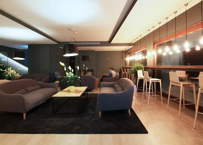 Raval De La Mar Hotel 4*