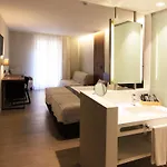 Raval De La Mar Hotel
